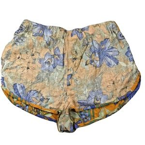 BDG Tropical Floral Shorts with pockets 55% Linen